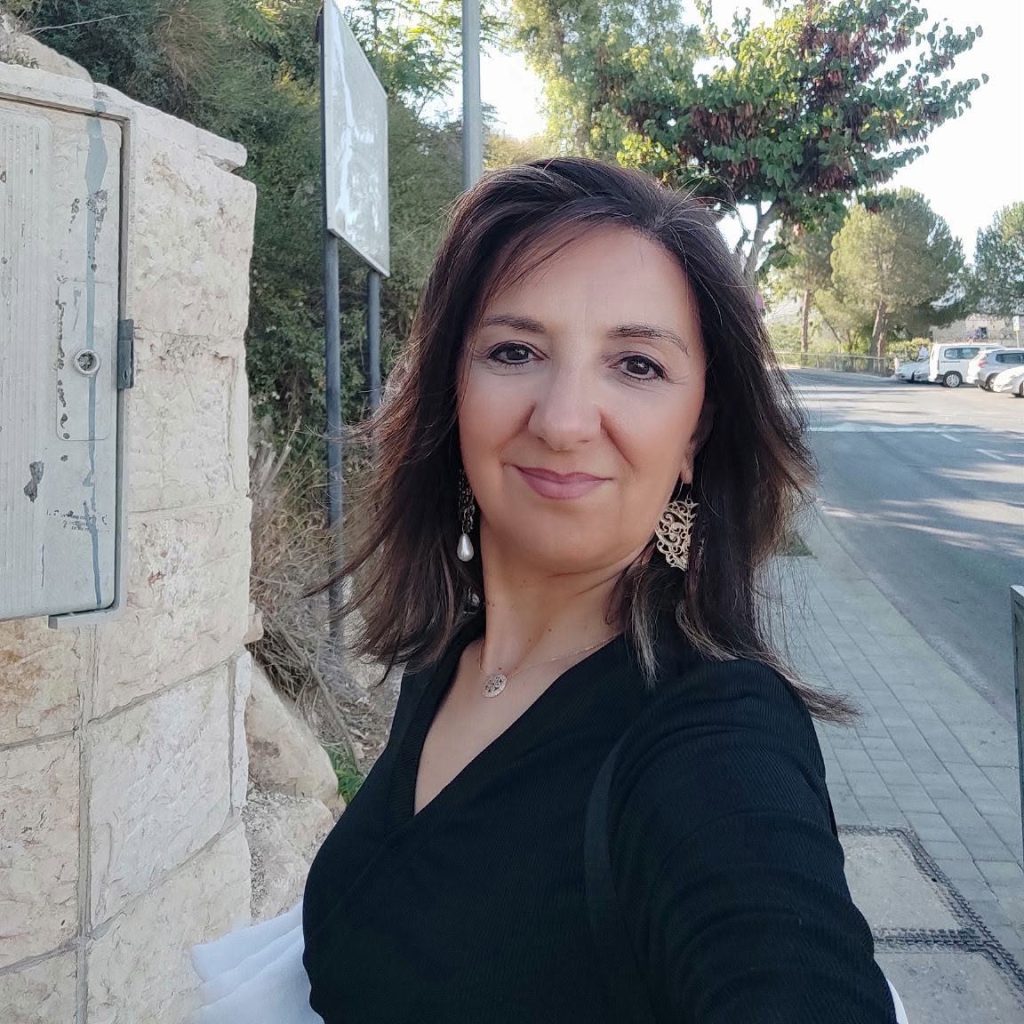 ד״ר נטלי אקון